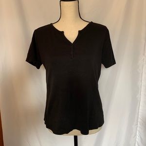 Regular black tshirt